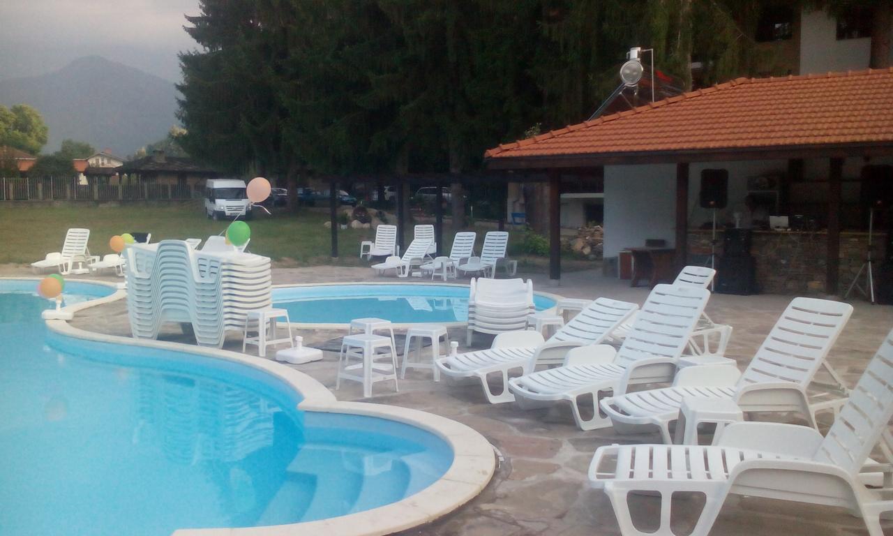 Vidima Apartment Hotel Aprilzi Exterior foto